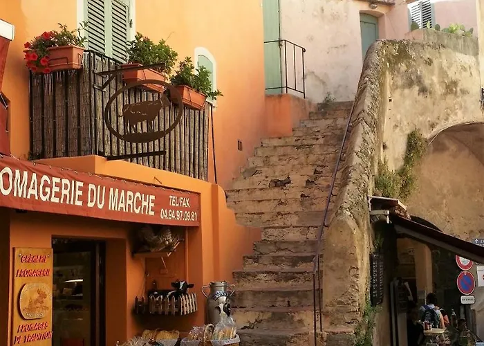 Au Coeur Du Village Duplex De Charme Saint-Tropez