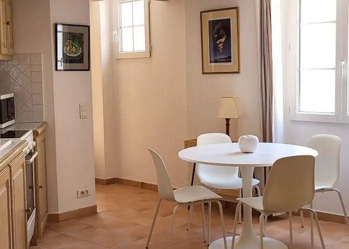 Apartamento Au Coeur Du Village Duplex De Charme Saint-Tropez